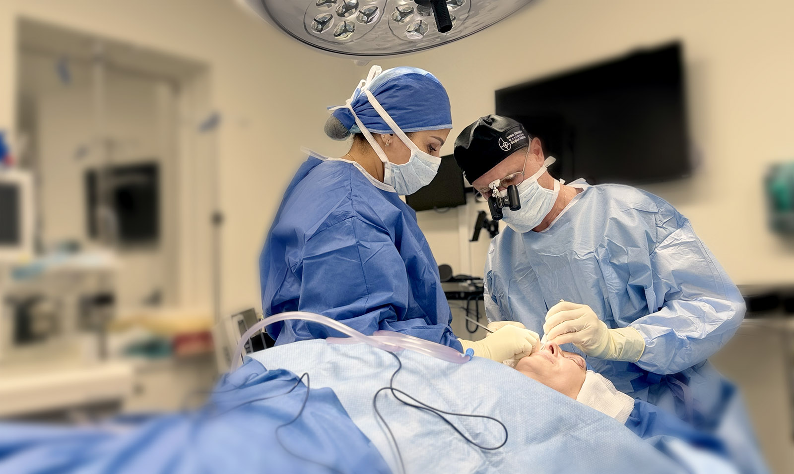 Blepharoplasty (Eyelid Surgery) in Montreal